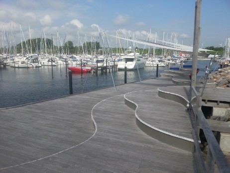 Steg Südmole Gastliegeplätze Grömitz Hafen